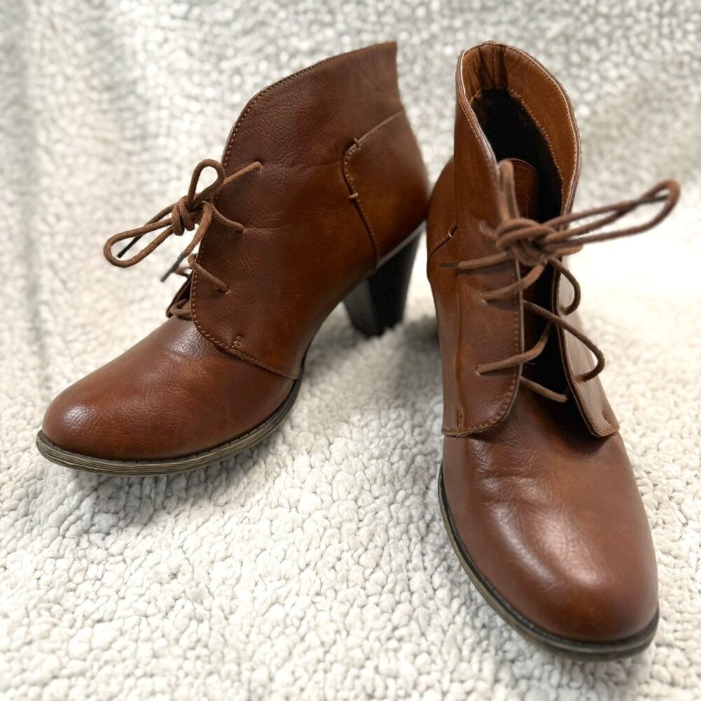 Sugar Inez Brown Cuban Heel Lace-Up Booties 9M
